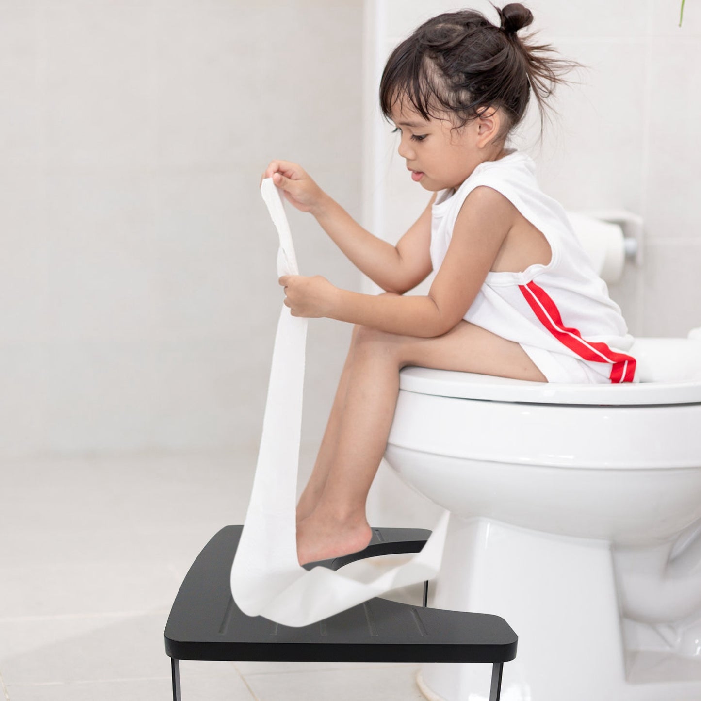1Pc Wooden Metal Potty Stool 6.69in In Bathroom Toilet Stool For Children Rustproof Anti-Slip Poop Stool Black