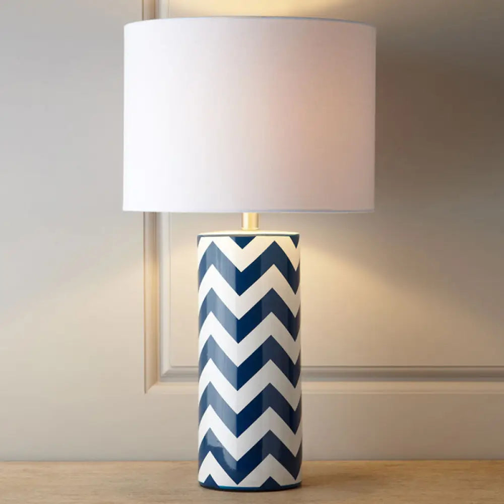 1-Head Contemporary White Task Lighting: Cylindrical Reading Lamp with Fabric Shade
