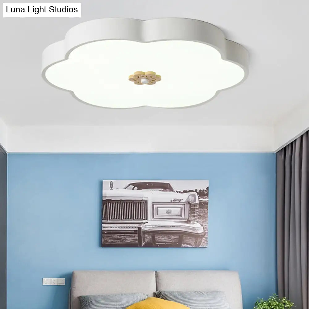 12"/16" Modern Flower Flush Mount Ceiling Light with Acrylic Diffuser - Metal LED, Black/White