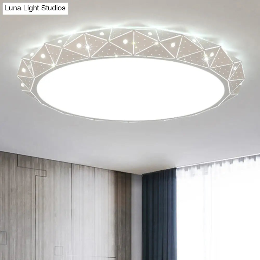 18"/25.5" Round LED Flush Mount Ceiling Lamp in Warm/White Light with Acrylic Design