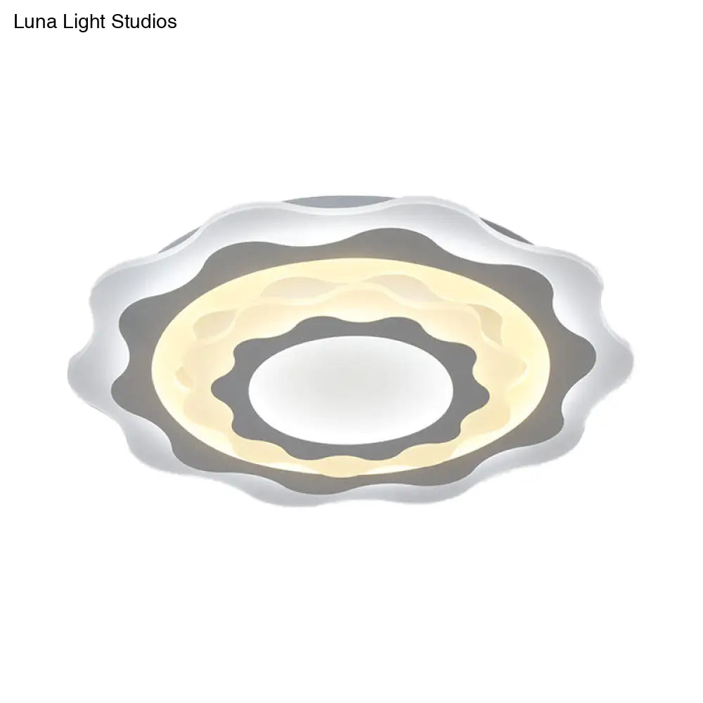19"/23.5" Acrylic Gear LED Flush Mount Ceiling Light - Simplicity White Fixture