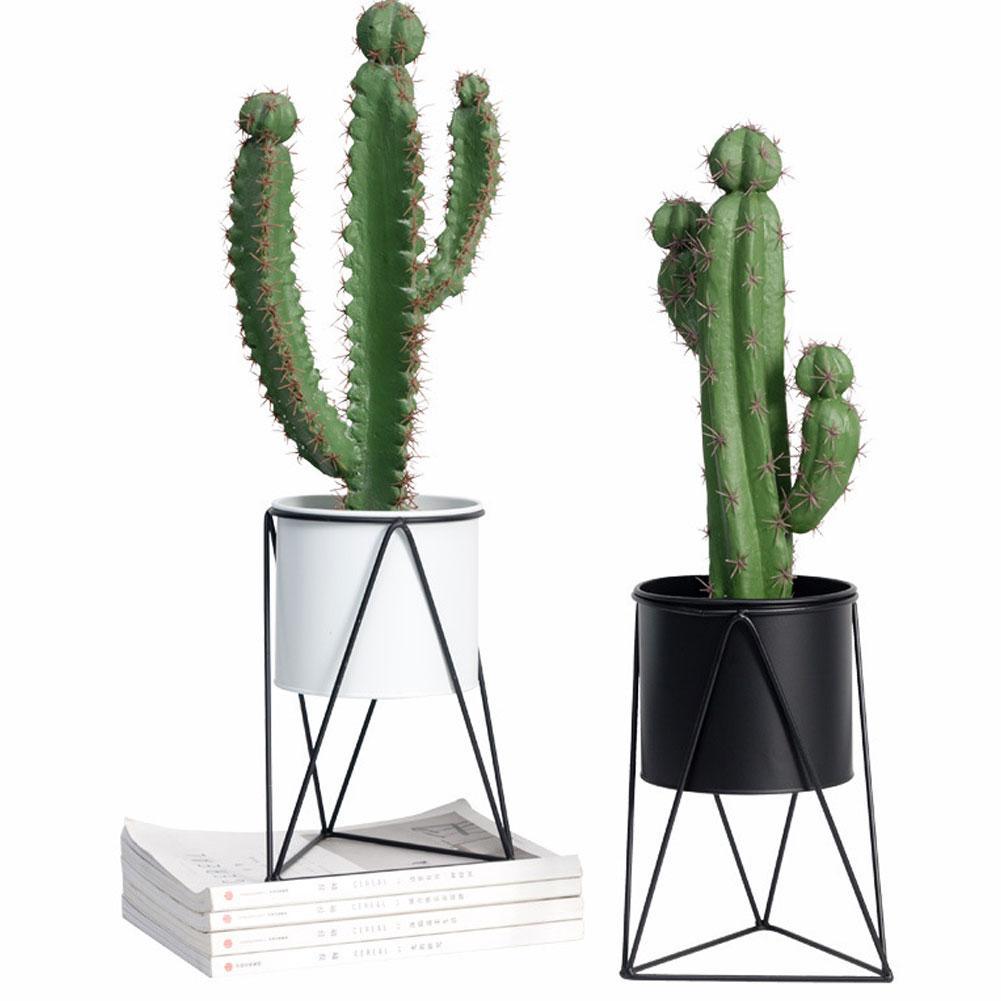Maja - Circular Ceramic Planter & Stand