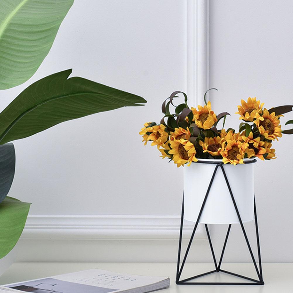 Maja - Circular Ceramic Planter & Stand