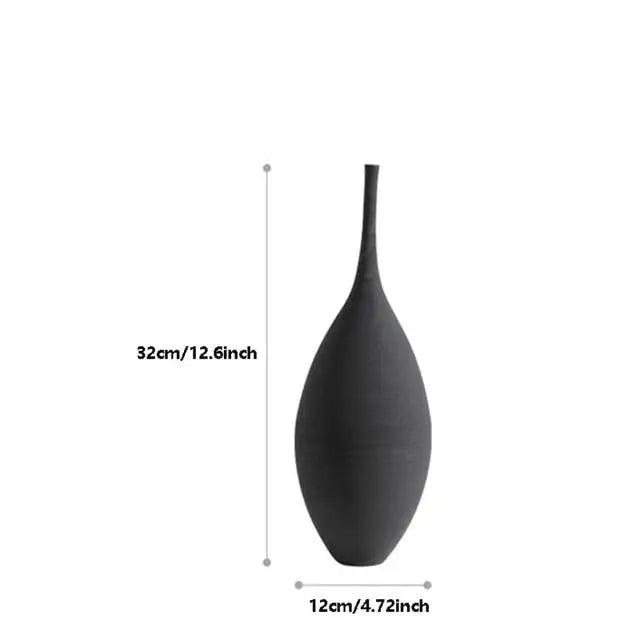 Alma - Minimalistic Handmade Ceramic Vase