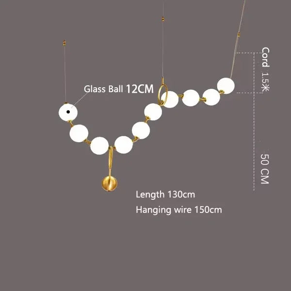Lámpara de techo colgante con bola de cristal DecorBites™: una lámpara de techo nórdica de lujo