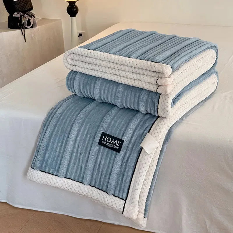 Manta de felpa suave de terciopelo color leche DecorBites™ con diseño de conejo sintético para otoño/invierno