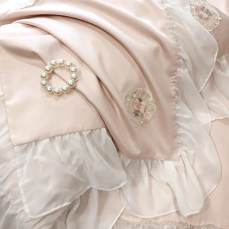 Juego de cama de boda estilo princesa con volantes de encaje francés DecorBites™ - 4 piezas, 1000 hilos, algodón - Edredón, sábana, fundas de almohada