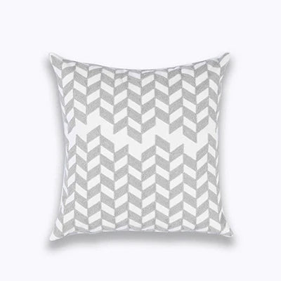 Funda de cojín DecorBites™ con bordado geométrico, color gris claro, algodón, 45 x 45 cm