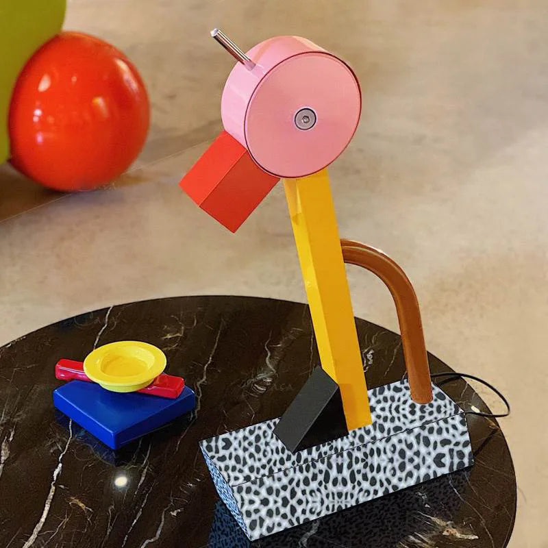 مصباح طاولة LED للأطفال من DecorBites™: تصميم نورديك إبداعي لغرفة النوم والدراسة وديكور المنزل