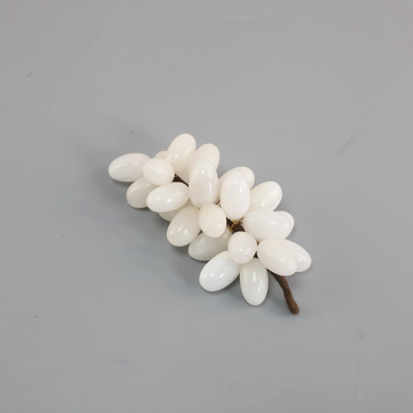 DecorBites™ Jade Grape Sculpture Handmade Desk Decor Fruit Figurine