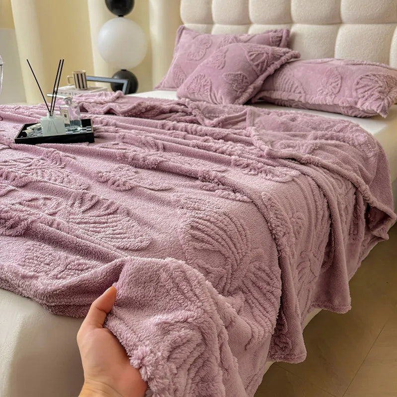 Manta DecorBites™ Luxe Chiffon Butterfly Jacquard: Manta suave y acogedora para el sofá o la cama