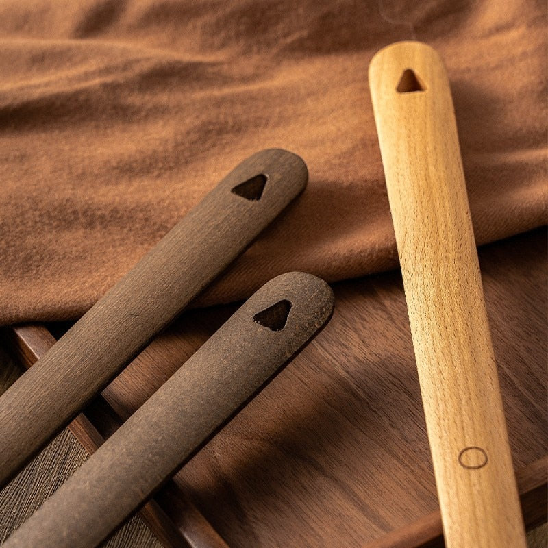Kolbein - Wooden Long Handle Magnetic Shoehorn