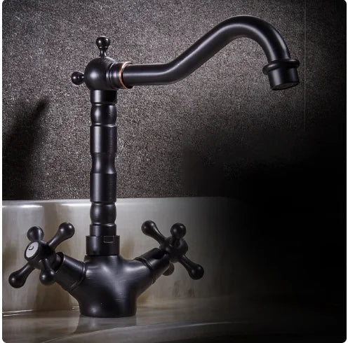 صنبور حوض دوار من النحاس البرونزي العتيق من DecorBites™ مع مقبضين