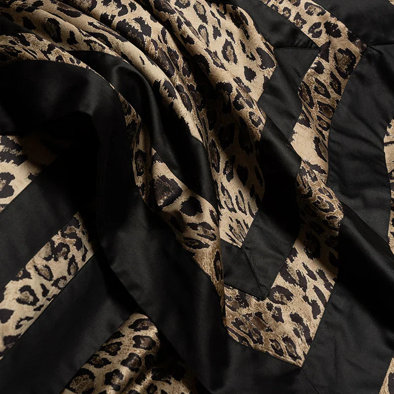 DecorBites™ Leopard Print Luxury Bedding Set - Queen/King Size Duvet Cover, Sheet, Pillowcases
