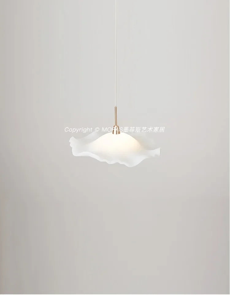 DecorBites™ Lotus Leaf Pendant Light - Modern Nordic Art Bar Counter Bedroom Minimalist Design