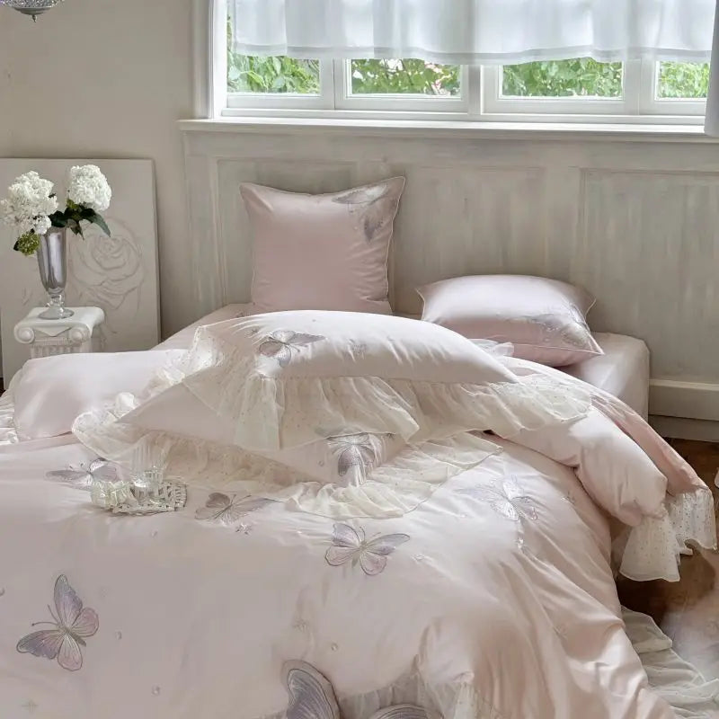 DecorBites™ Butterfly Lace Ruffles Embroidery Bedding Set 4Pcs