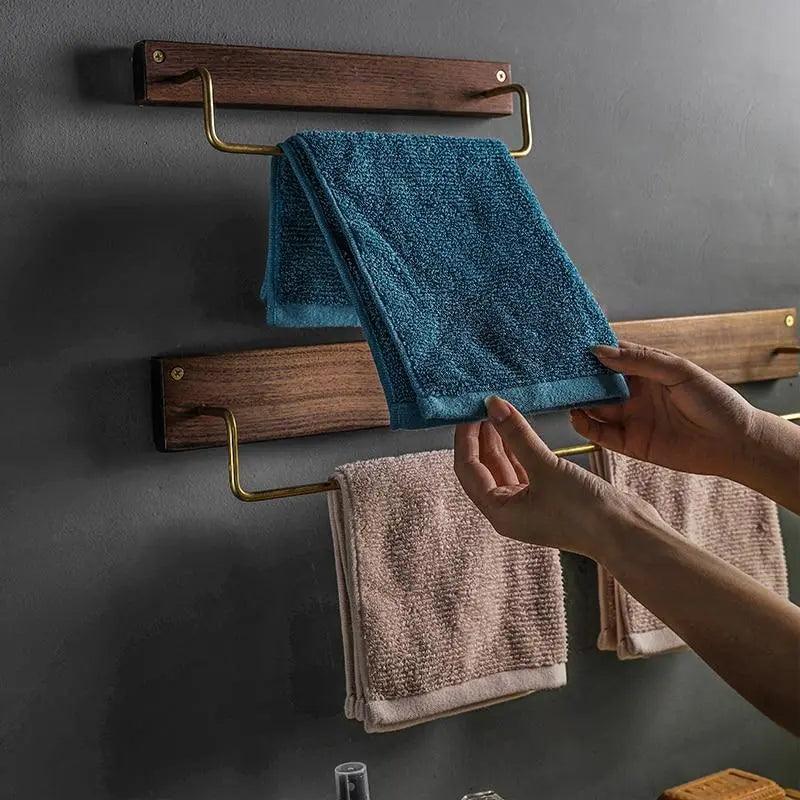 Viveca - Wooden Towel Rack