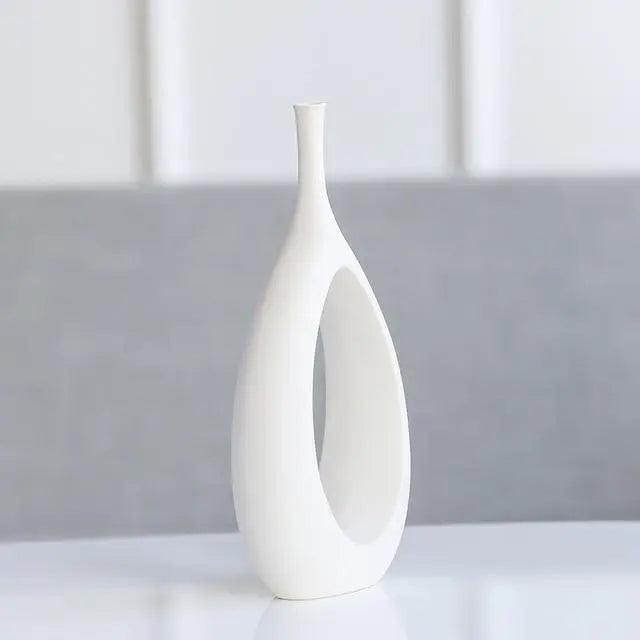 Wilma - Nordic Ceramic Flower Vase