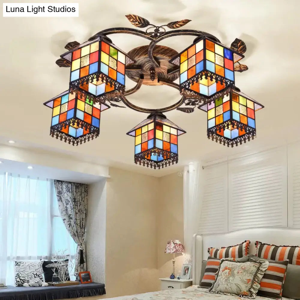 Lámpara de techo DecorBites™ de latón antiguo con vitral - Cubo semiempotrado con decoración de hojas, estilo Tiffany