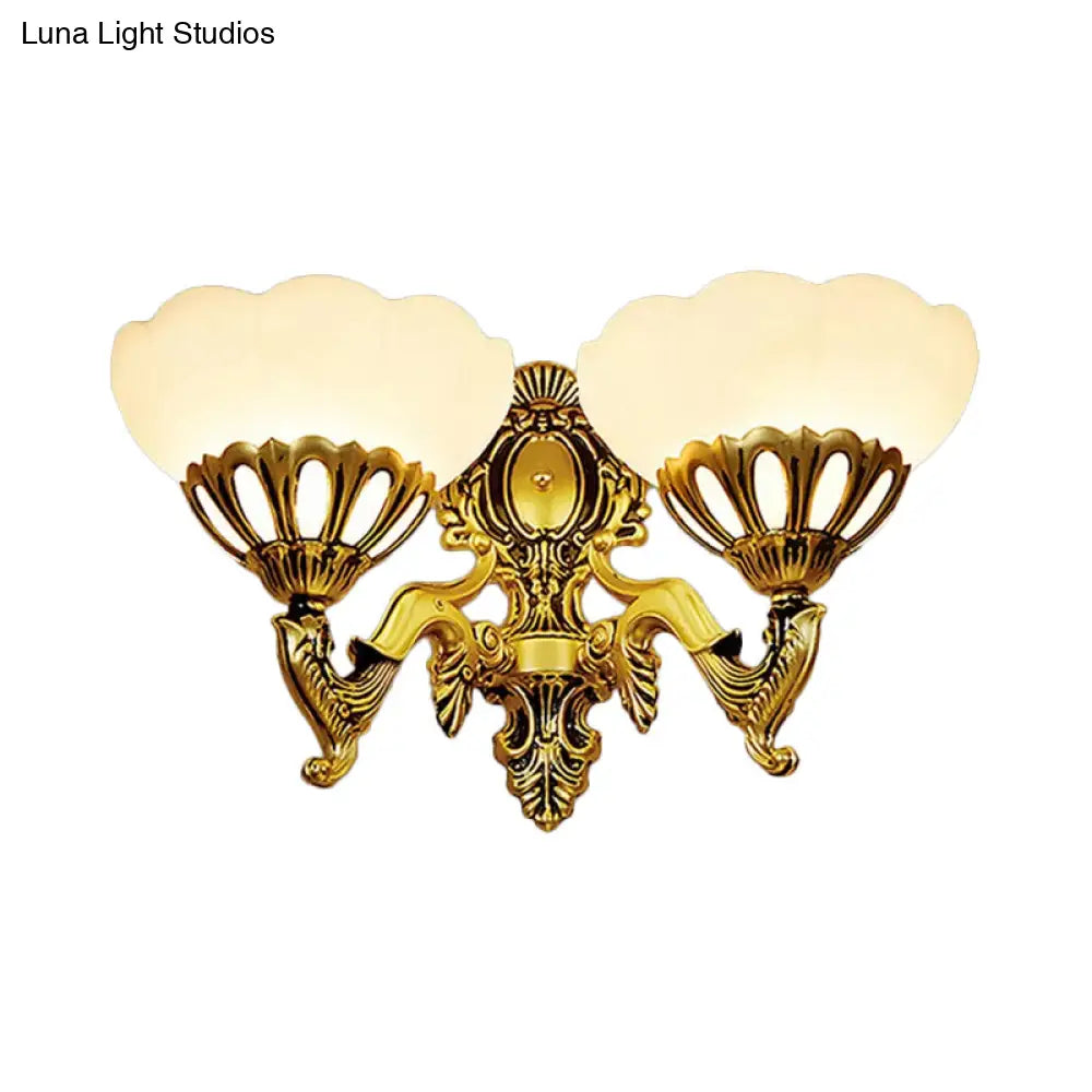 Aplique de pared antiguo de bronce con cristal festoneado - Iluminación para salón de 2 luces