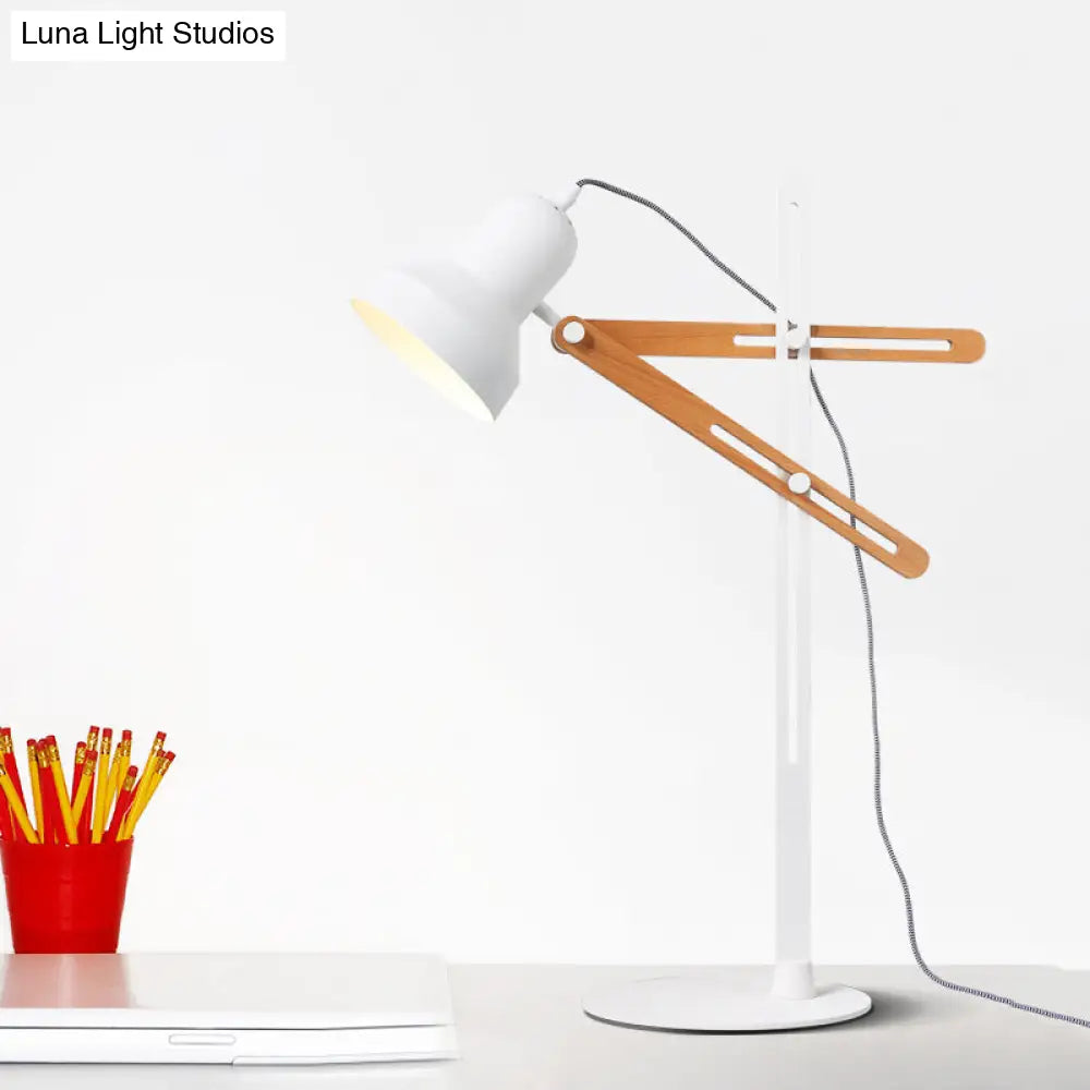 Barbara - Lámpara de mesilla de noche blanca con brazo de hierro industrial y madera