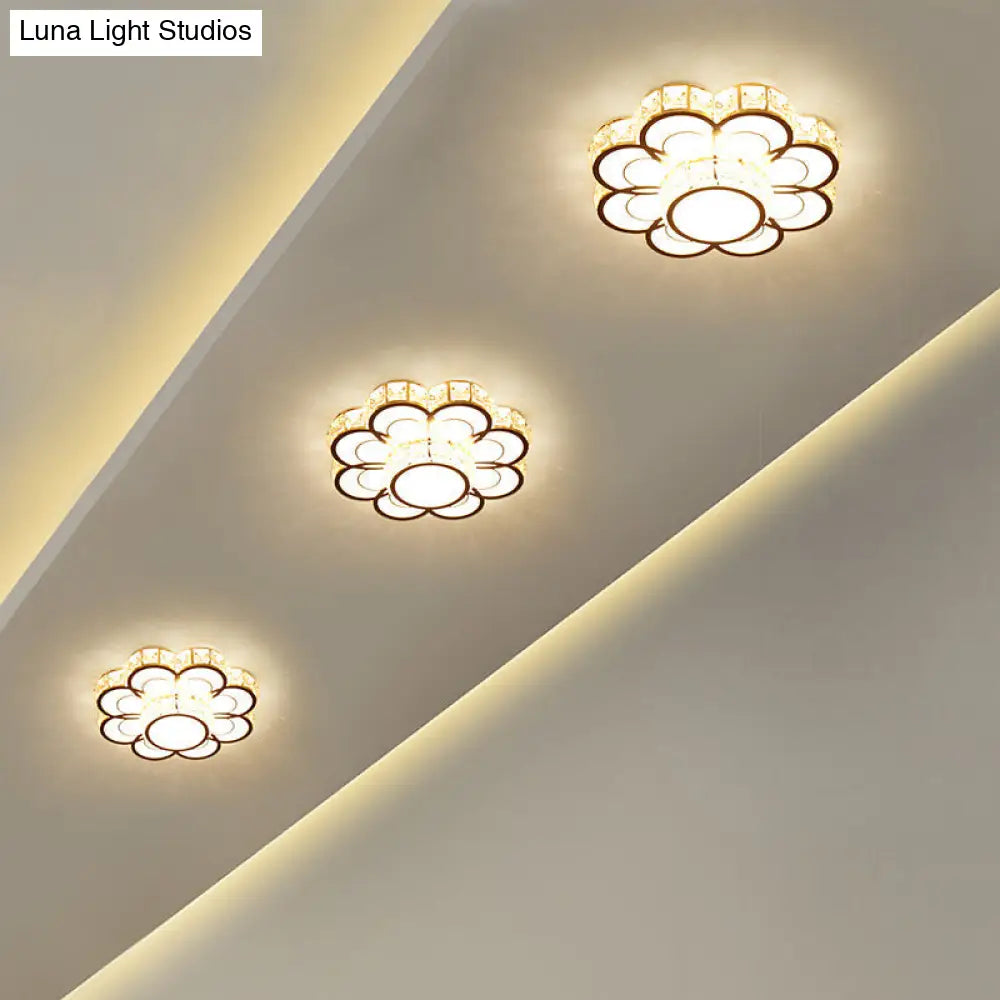 ديكوربايتس™ مصباح سقف على شكل زهرة كريستالية مشطوف: تركيب بسيط، LED، مثبت في السقف - عرض 10/12 بوصة، ذهبي