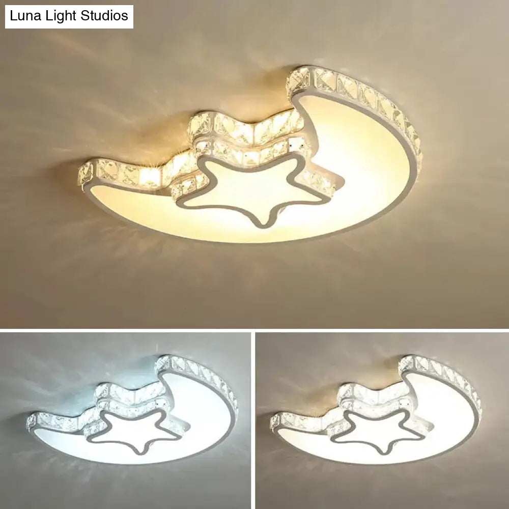 DecorBites™ Lámpara de techo infantil DecorBites™ blanca con vista al cielo, de acrílico y con detalles de cristal para vestíbulo