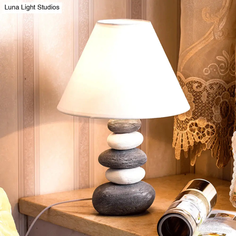 Clara - Vintage Style Ceramic Base Nightstand Table Light