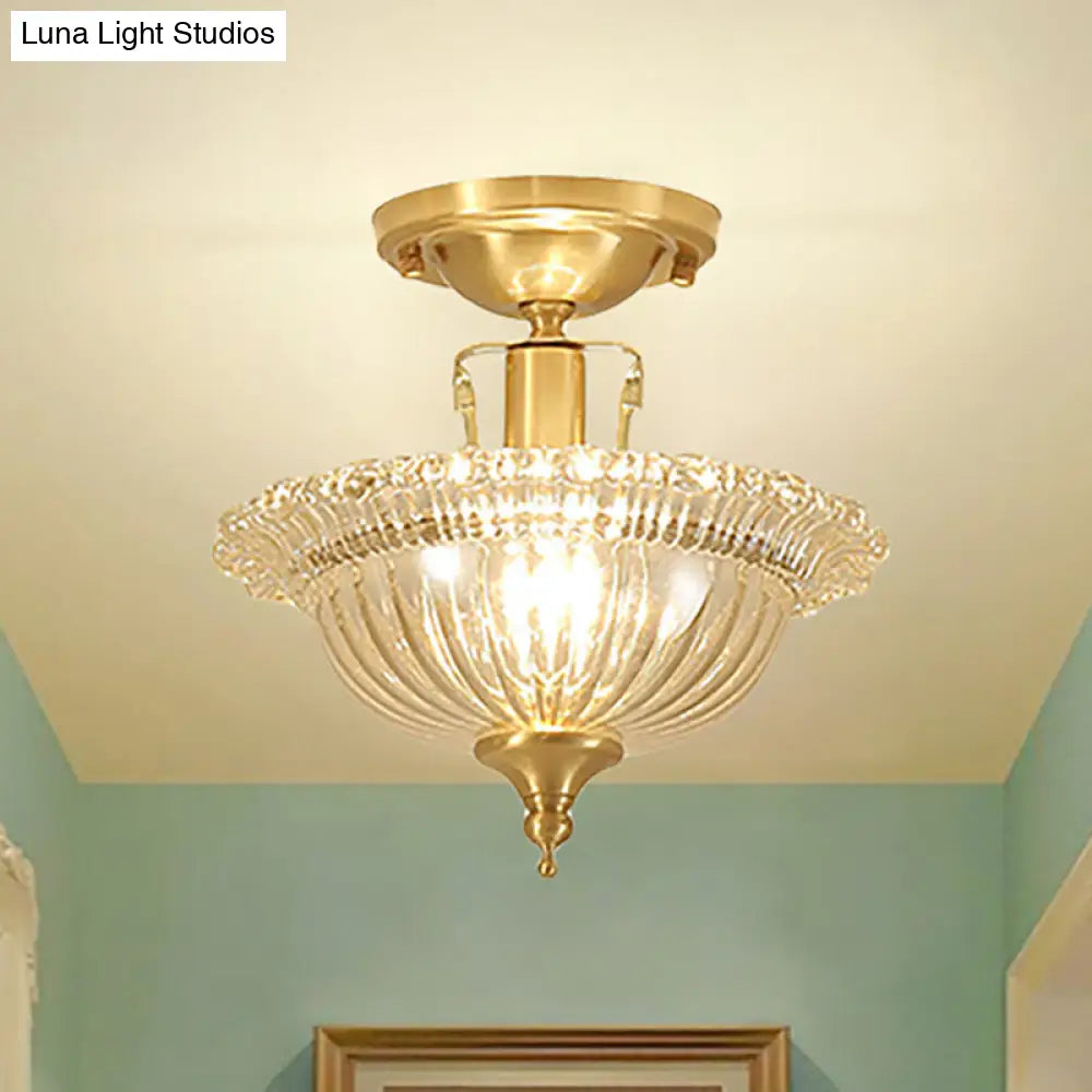 Lámpara de techo empotrada DecorBites™ contemporánea de latón con pantalla de cristal ondulado semiempotrada acampanada - 1 luz