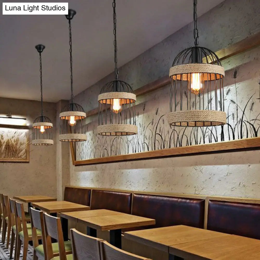 مصباح بندول قفصي بني على الطراز الريفي مع غطاء بلاستيكي - مثالي لمطاعم الوجبات الخفيفة