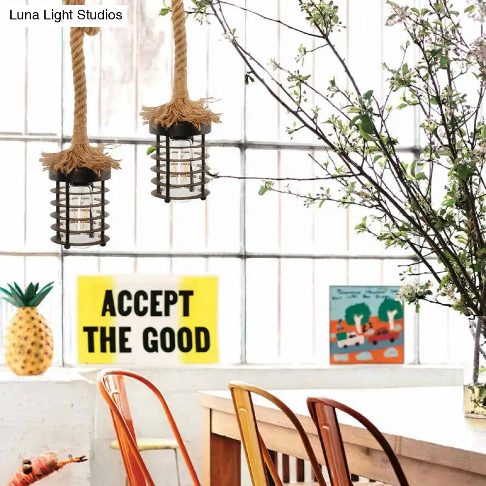 مصباح معلق معدني على الطراز الريفي - مصباح معلق على شكل قفص أسطواني بحبل قابل للتعديل باللون الأسود - مثالي للمقاهي - مصباح واحد