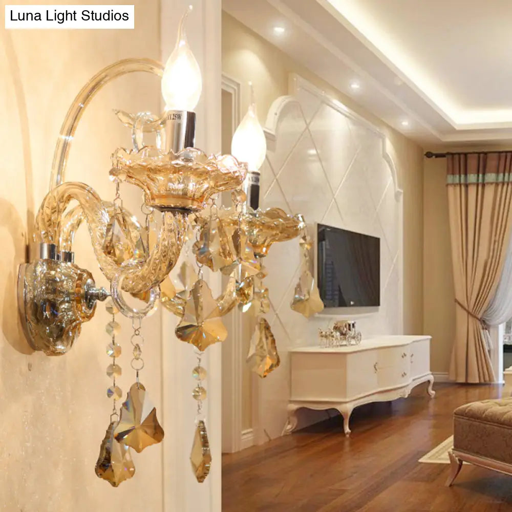 شمعدان حائطي من الكريستال الكونياك مع ذراع زجاجي منحني لغرفة المعيشة، طراز عتيق، مصباحان