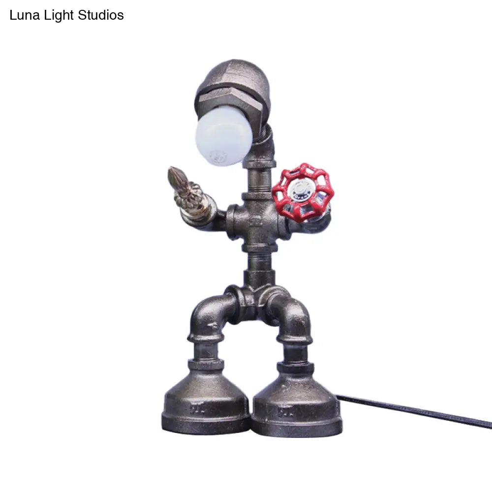مصباح ليلي Cyberpunk Iron Pipe Warrior مع مفتاح صمام