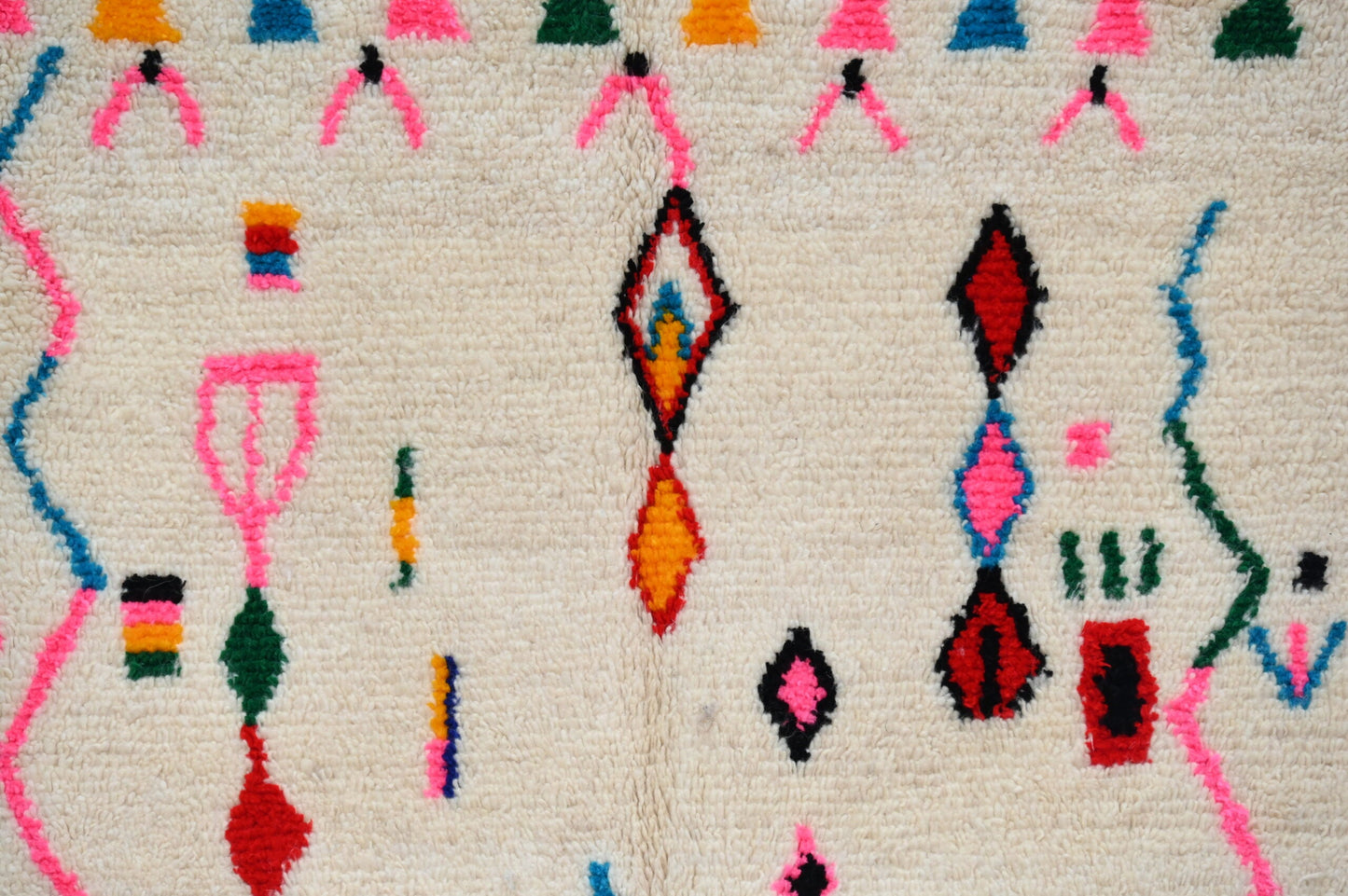 Handmade Moroccan Azilal Rug 250x145 cm. - Moroccan Rugs