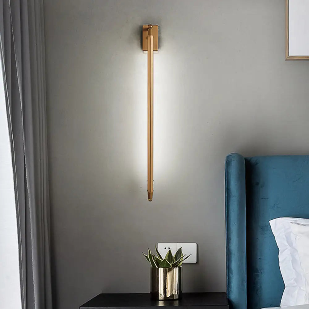 DecorBites™ DecorBites™ Modern Brass/Black Adjustable Wall Light Fixture - Stylish 1 Light Sconce for Living Room