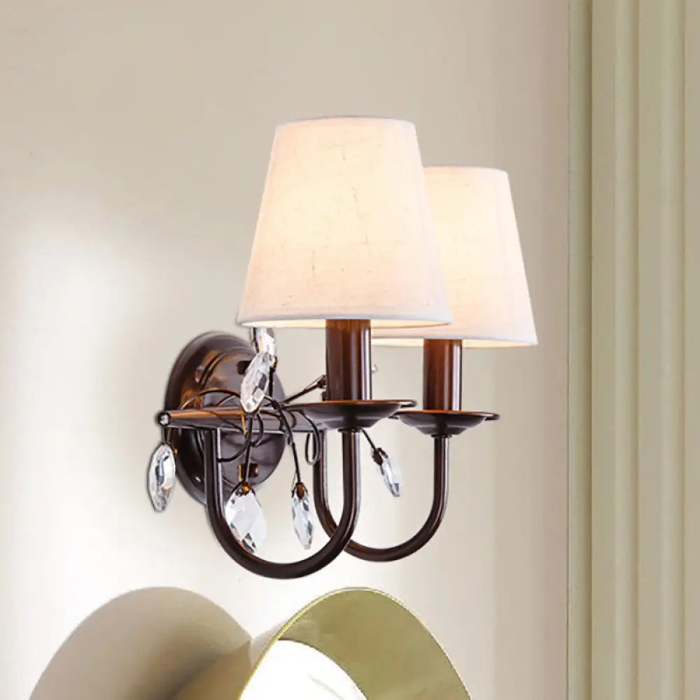 Aplique de pared cónico moderno DecorBites™ de tela - Blanco, 1/2 luz, con detalle de cristal