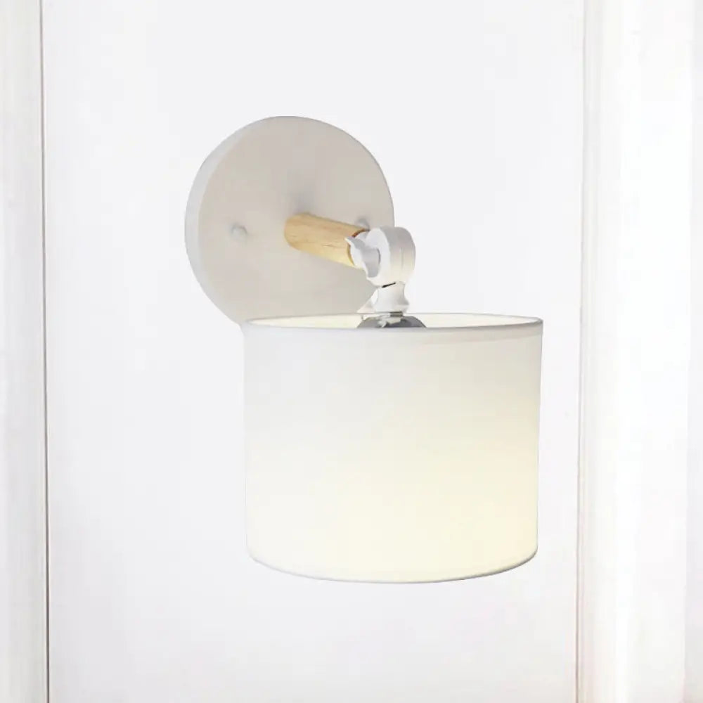 Aplique de pared LED cilíndrico moderno DecorBites™ en blanco/negro para dormitorio