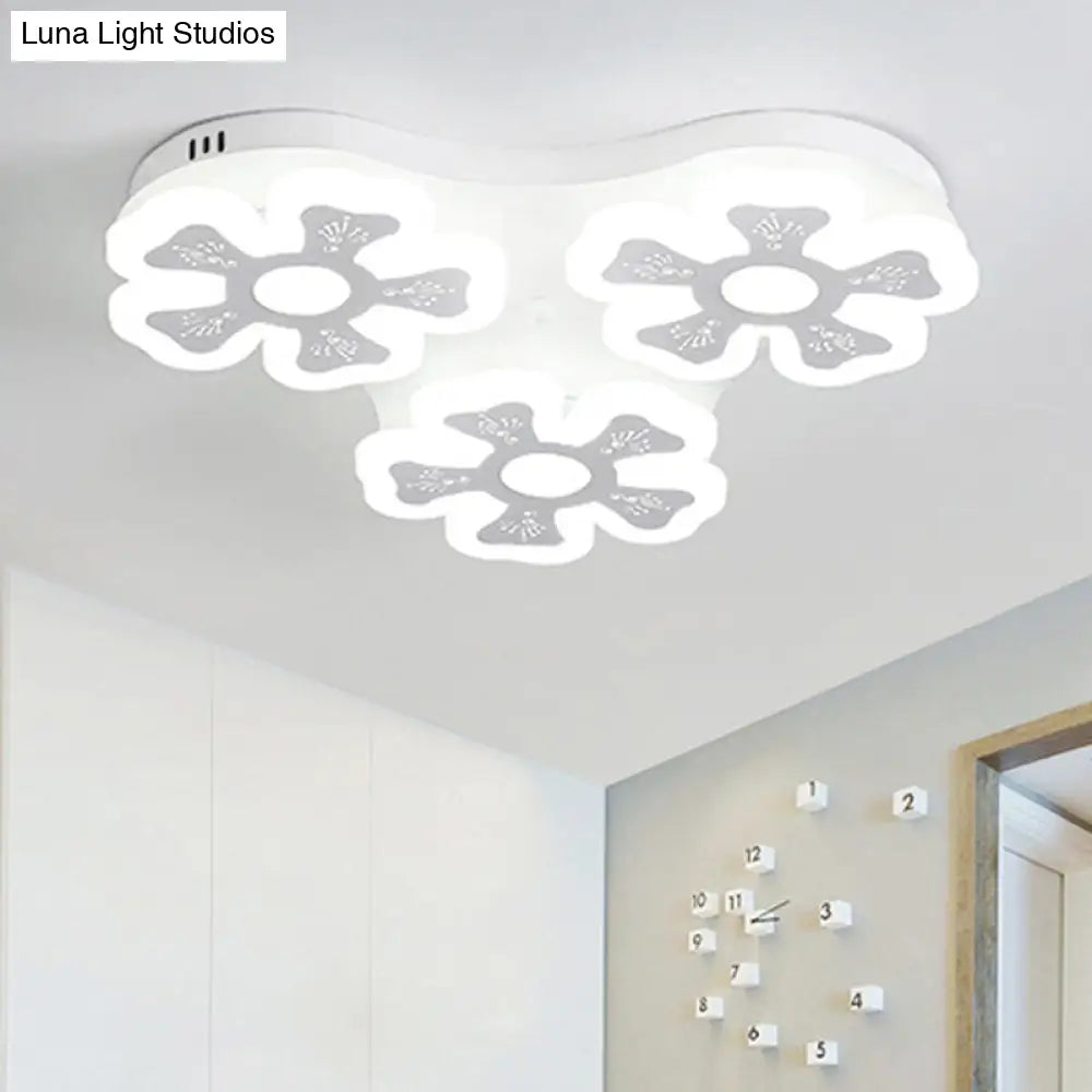 DecorBites™ DecorBites™ Modern Style White Floral Ceiling Lamp - Acrylic Flush Mount Ceiling Light for Study Room & Corridor
