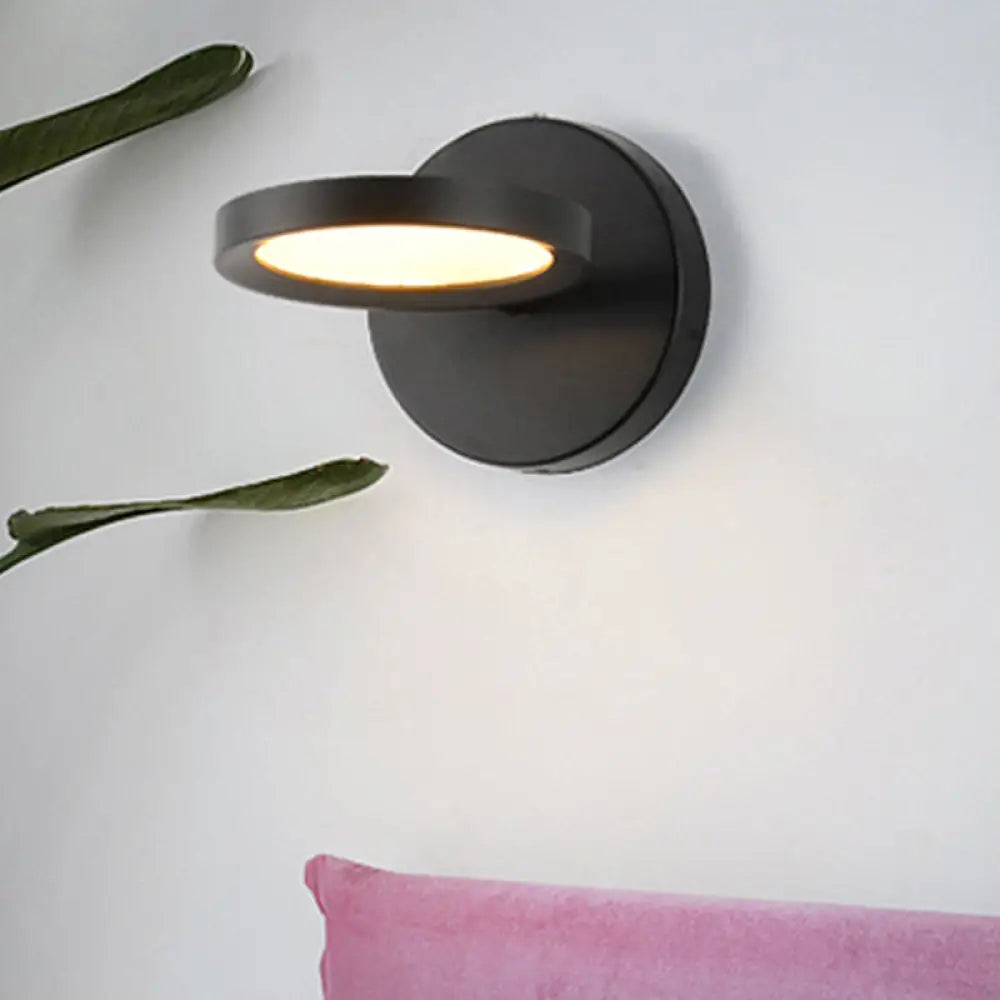 Aplique de pared LED modernista DecorBites™ en negro/dorado con pantalla metálica - Redondo, para montaje en pared