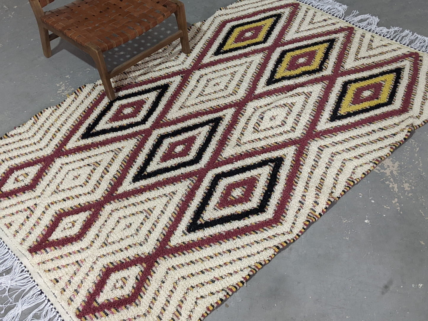 Moroccan Handmade Traditional Azilal Rug 235 X 154 Cm - Moroccan Rugs