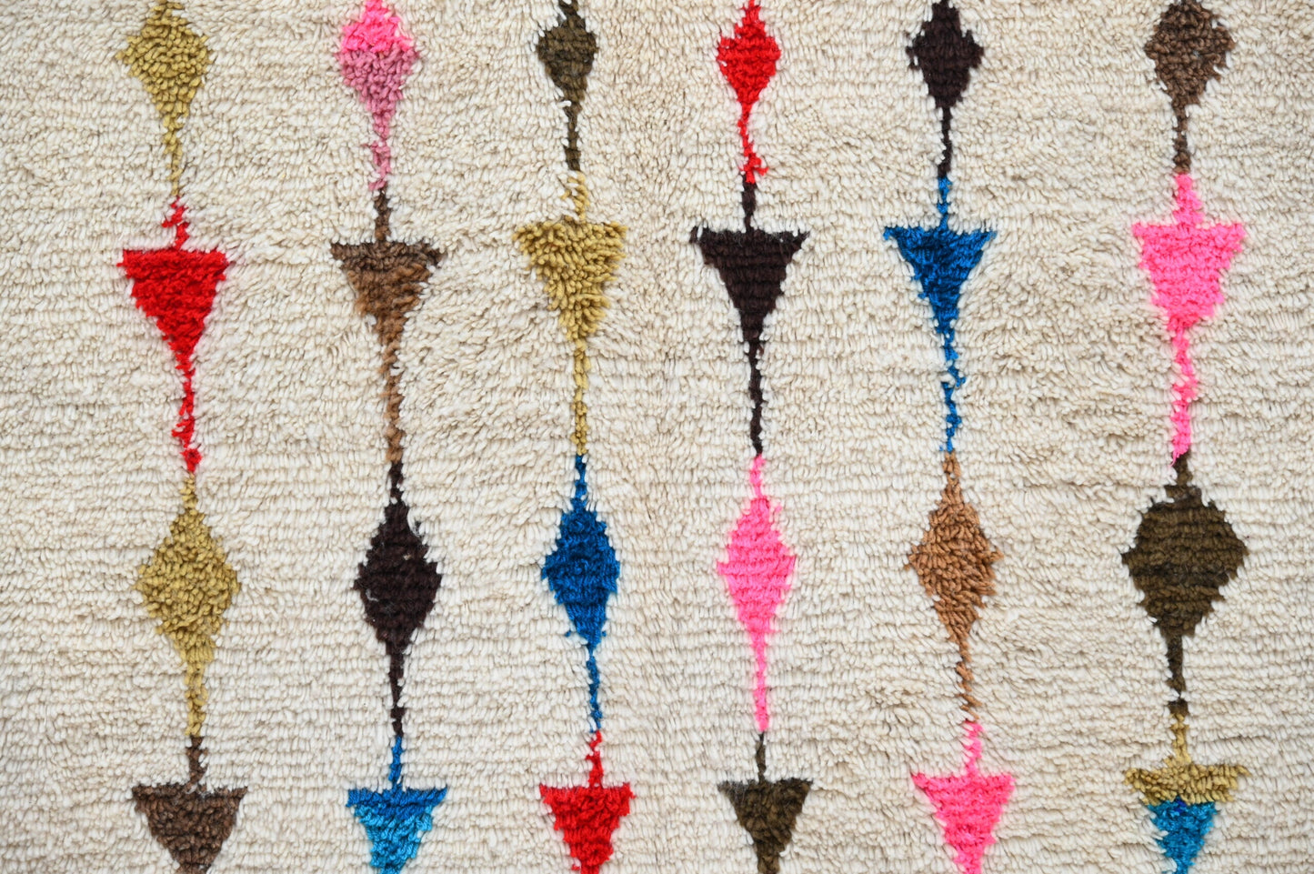 Moroccan Handmade Traditional Azilal Rug 255 X 155 Cm - Moroccan Rugs