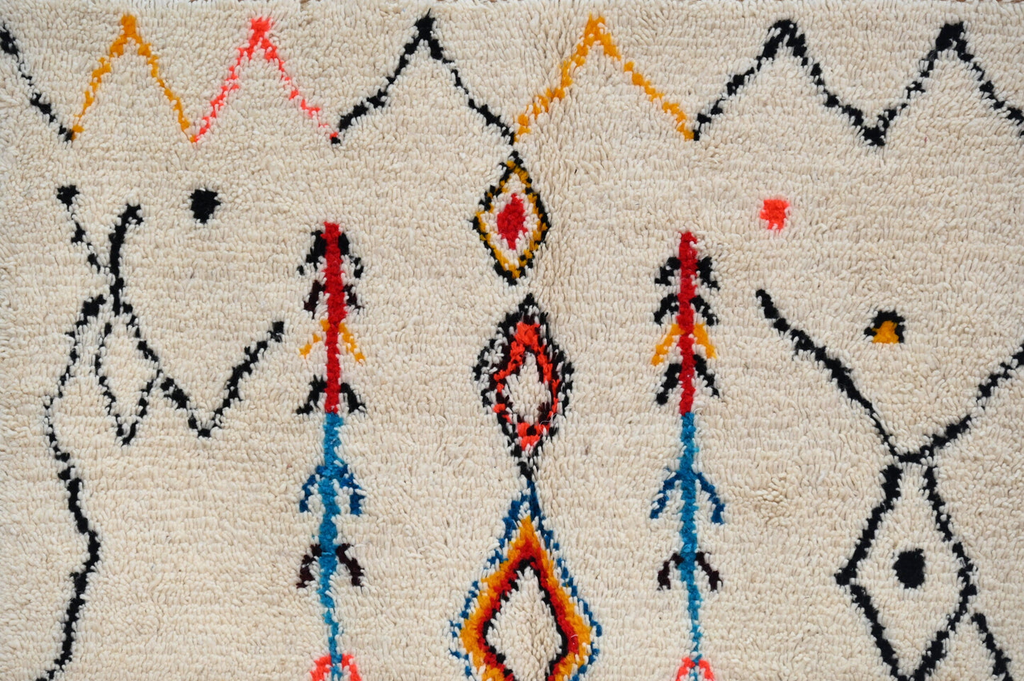 Moroccan Handmade Traditional Azilal Rug 260 X 145 Cm - Moroccan Rugs