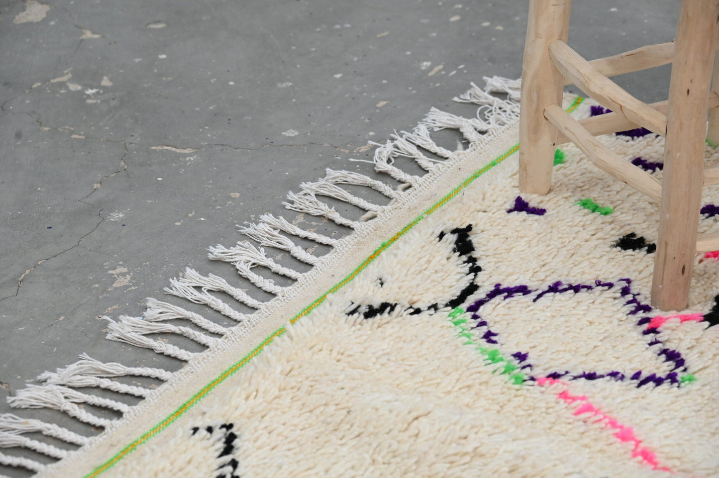 Moroccan Handmade Traditional Azilal Rug 274 X 145 Cm - Moroccan Rugs