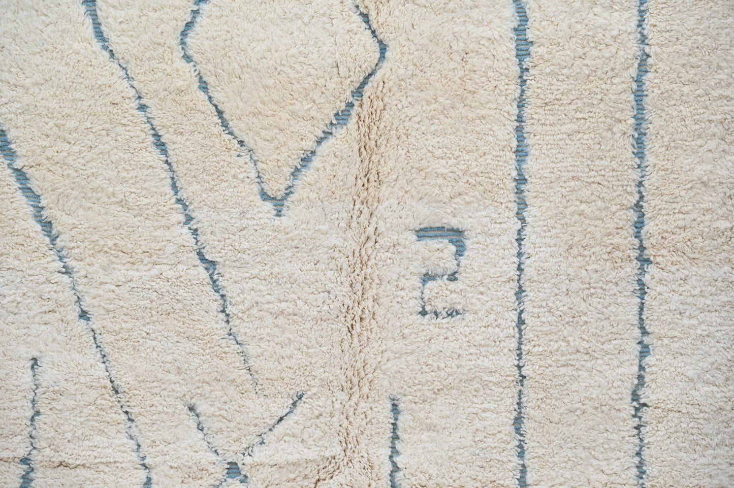 Moroccan Handmade Traditional Beni Ouarain Rug 300 X 205 Cm - Moroccan Rugs