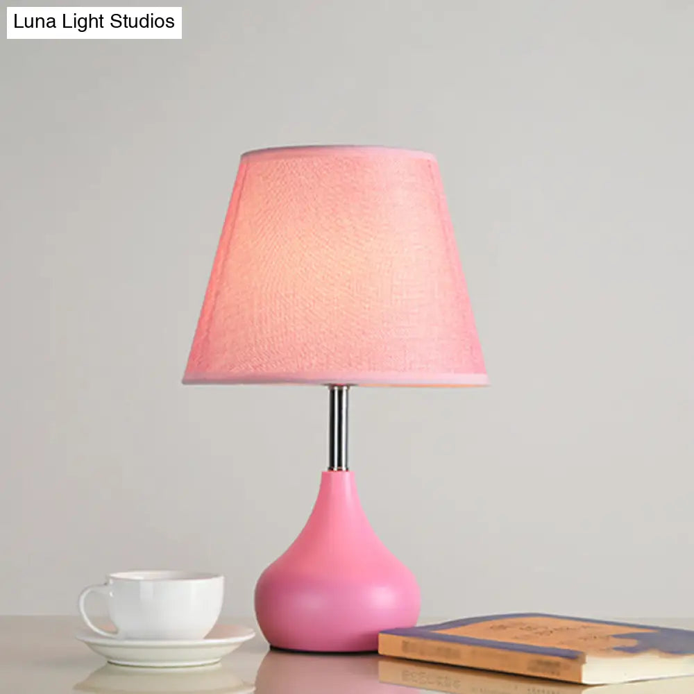 Valentina - Conical Study Room Table Light: Modern Reading Lamp with Vase Base in