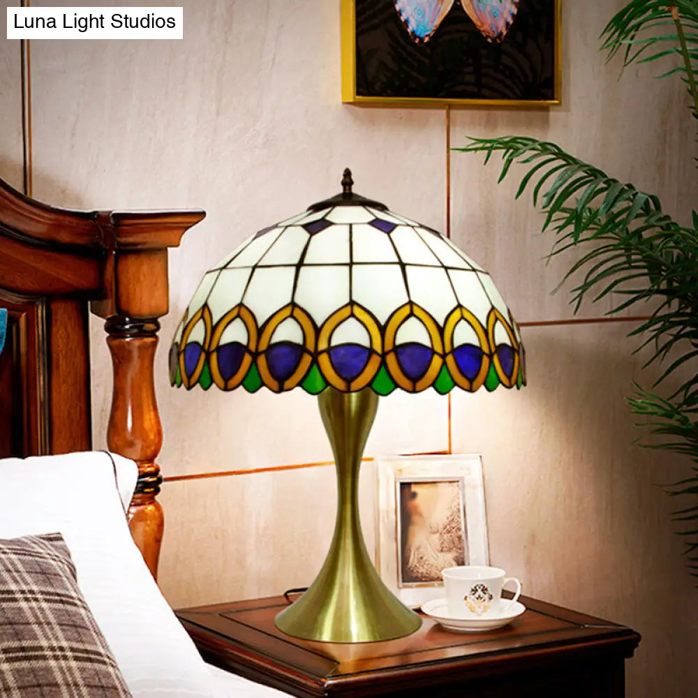 Valeria - Brass 1-Light Nightstand Lighting Traditional Bowl Stained Art Glass Desk Lamp with Peacock Feather Pattern in Brass