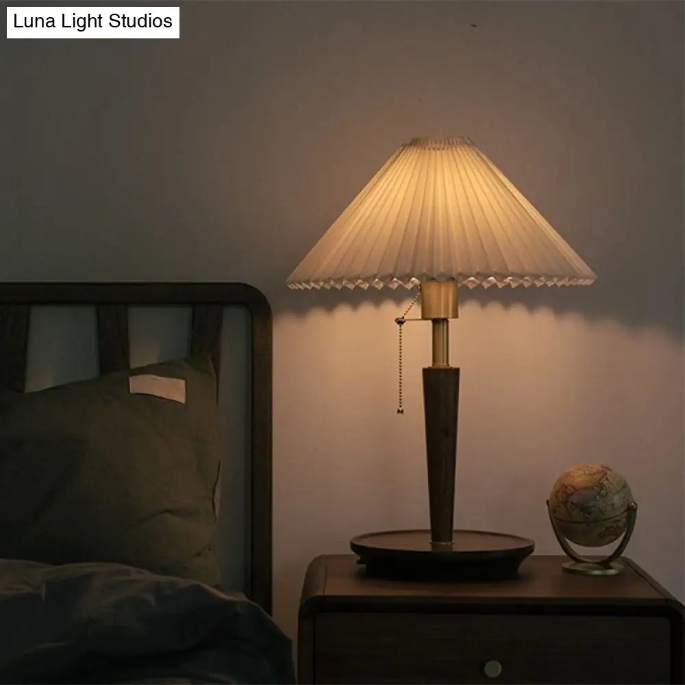 Vintage Fabric Fluted Cone Table Light with Wooden Base and Pull Chain - Ideal for Bedroom Reading - Dark Wood Finish
