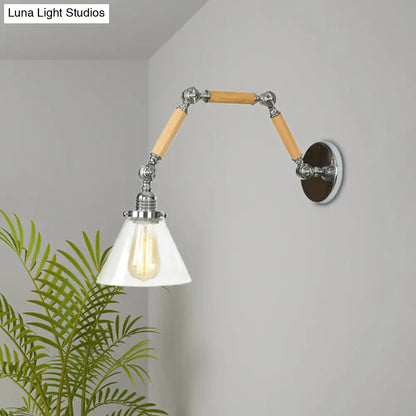 مصباح حائط مخروطي صناعي بمصباح واحد مع زجاج شفاف ولمسة نهائية من الكروم - مثالي لغرفة المعيشة