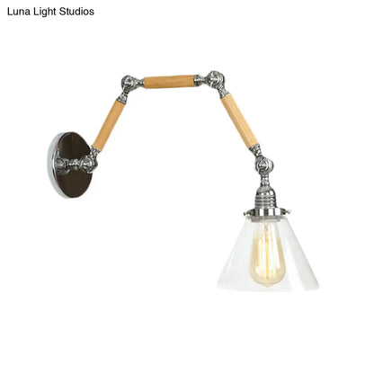 مصباح حائط مخروطي صناعي بمصباح واحد مع زجاج شفاف ولمسة نهائية من الكروم - مثالي لغرفة المعيشة