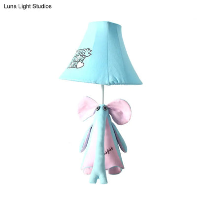 Lámpara de escritorio con diseño de animal de dibujos animados de 1 cabezal para dormitorio infantil - Luz de lectura de tela suave